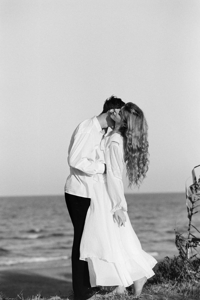 Kateryna & Nerijus, B&W photograph