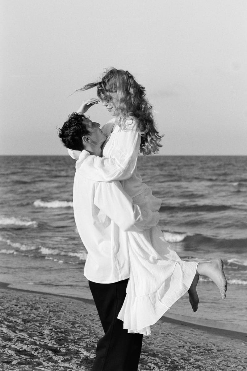 Kateryna & Nerijus, B&W photograph